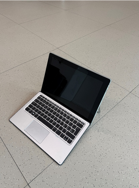 Nr 3 - HP ELITEX2 (Stock: 2)